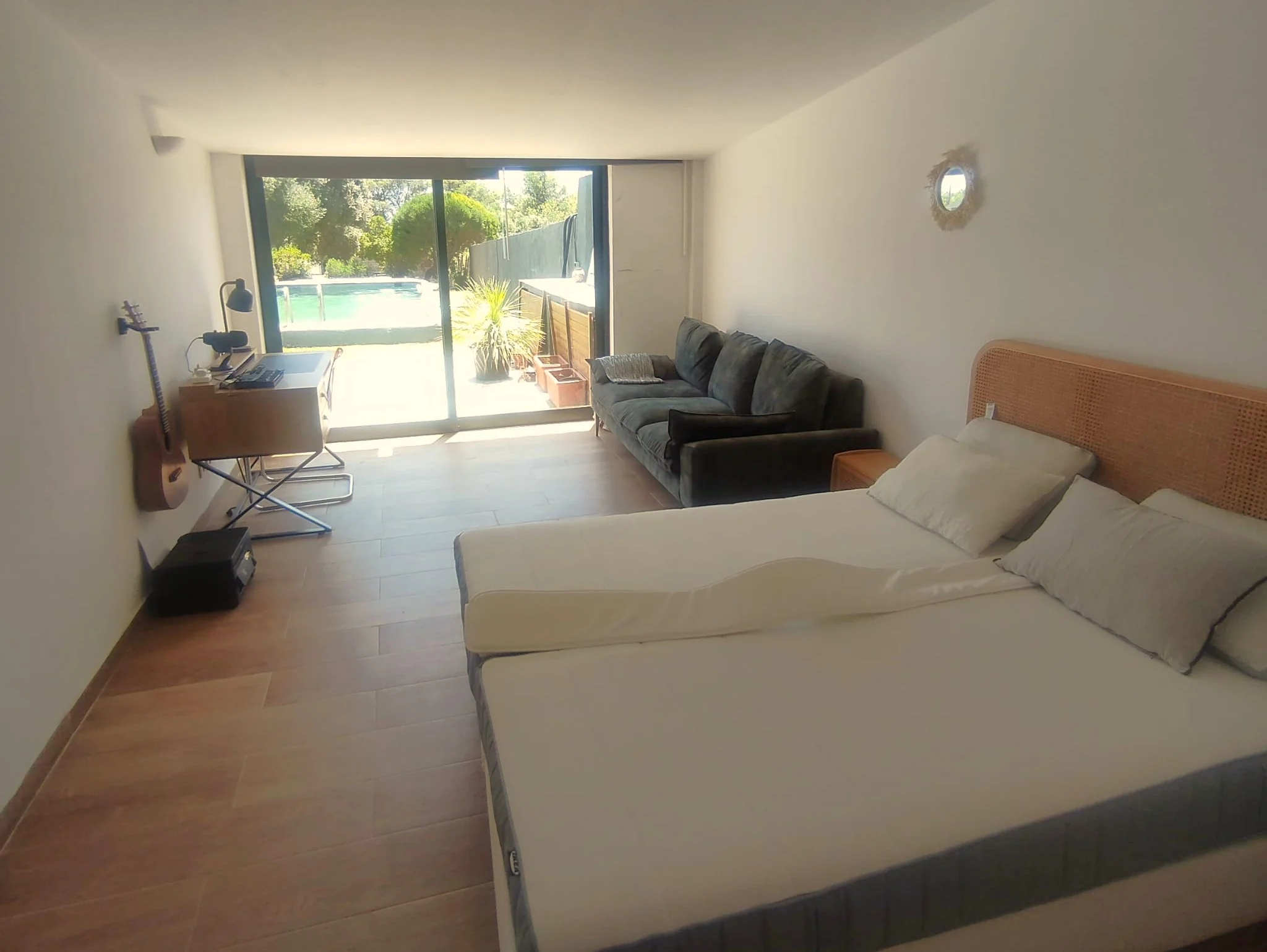 Twin bedroom